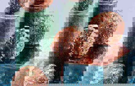 32099189 968934339950225 8904623216530554880 N