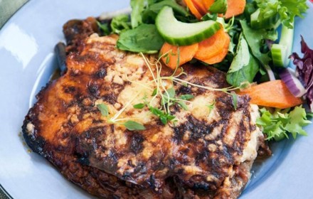 Moussaka Med Gronsallad 800X8002