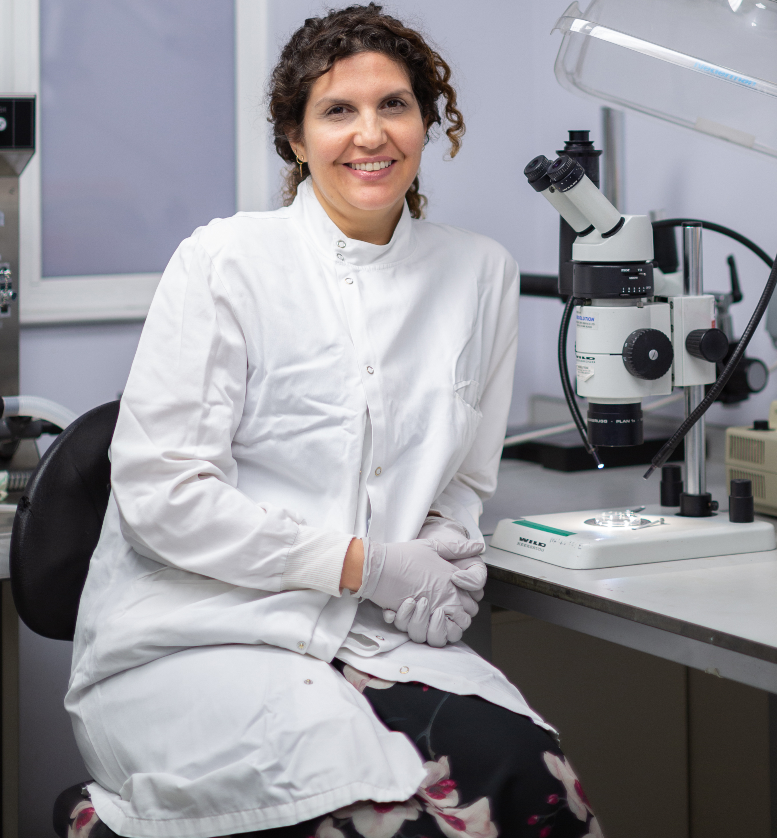 Dr Victoria Salem Smiling in the Lab
