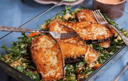 Parmesanpanerad Aubergine Med Rostad Rotfruktssallad 800X7004