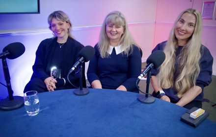 L R GRETA DAWN VANESSA DSC 2063